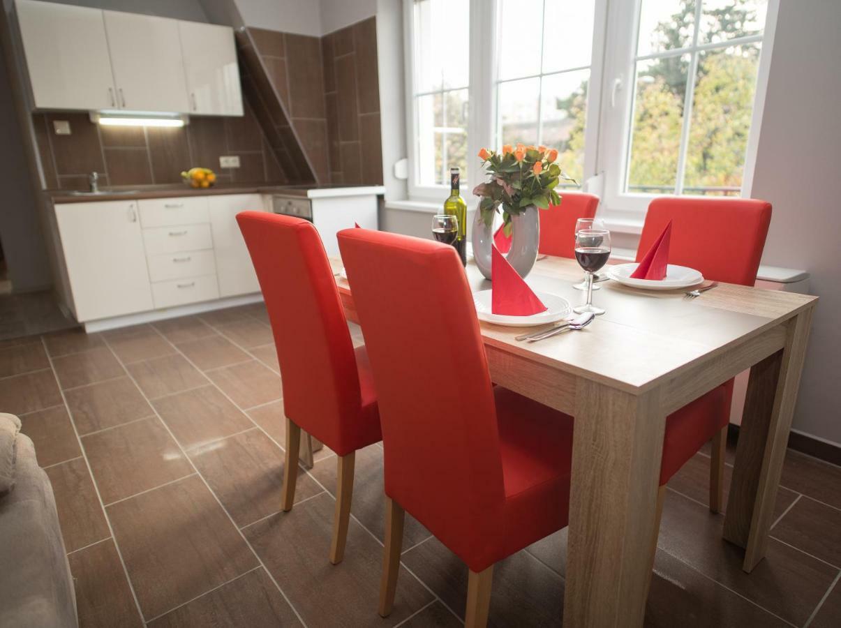 Deakvilla37 Apartman Eger Buitenkant foto